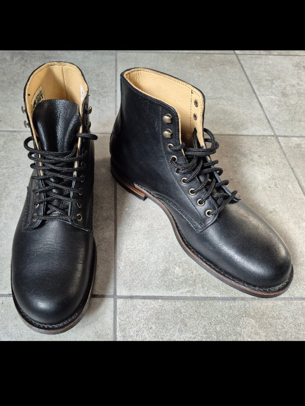 Men's Canada West Boots WM. Moorby 2835 Size 10 2E